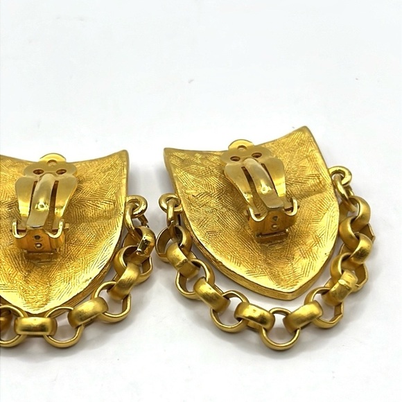 Gold and Red Shield Earrings with Chain Clip on Earrings  Vintage 80’-90’s - Picture 8 of 12